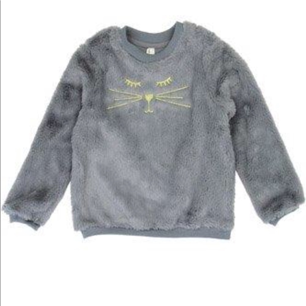 Girls love @ first sight sweater